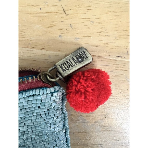 Koala Bay Hand Beaded Blue Bird Pouch - Picture 4 of 5